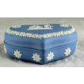 Wedgewood - Heart Shaped Container - Beautiful!! - Bid Now!
