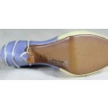 Belle Dame - Small Display Shoe - Low Price!! Bid Now!!