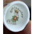 Collectible Thimble - Royal Adderley - Roses - Act Fast!! Bid Now!!!