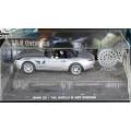 JAMES BOND 007  UNIVERSAL HOBBIES- BMW Z8 ( The World Is Not Enough #4 )