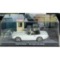 JAMES BOND 007  UNIVERSAL HOBBIES- Toyota 2000GT ( You Only Live Twice #7 )