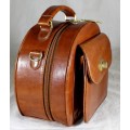 Italian Hard-shell Leather Bag - Low Price!! - Bid Now!!!