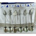 Blue & White Porcelain Windmill Spoon Rack with Spoons - Low Price!! - Bid Now!!!