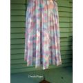 Gorgeous Vintage 1970s Pastel Colored Dress Pleated Skirt Size 10/small 12 excellent condition