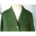 Original 1970s Vintage Long Sleeves Moss Green Ladies Blazer Size 10 to 12 very good condition