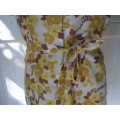 Original 1970s Vintage Floral Ladies Top With Belt Size 10 to 12 very good condition