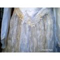 Stunning Vintage Original 1980s Satin And Lace Wedding Dress Train And Veil size 10