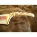 Beautiful Porcelain Cake Lifter Made In England With Gilded Handle