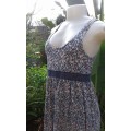 Vinrage T-Shirt Cotton Summer Dress Floral Print Size 10
