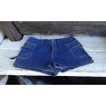 Vintage Smileys Denim Shorts Size 14