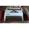 Rare Vintage Mid Century Aqua Facit Typewriter In Travelcase With Typewriter Cleaning Kit Sweden
