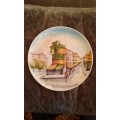 Vintage Large Ceramic Italian Pottery Handpainted Wall Plate 33cm in diameter