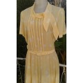 Gorgrous Vintage 1970s Yellow Pleated Summer Dress With Bow Collar Size 16 By Princess