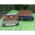 Vintage Rare Mid Century Modern Royal 240 Wood Grain Look Typewriter In Travel Case