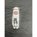 Victorinox - Classic Limited Edition 2018 Small Pocket Knife 58 mm `ALPS LOVE`