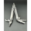Leatherman Wave + Pouch included