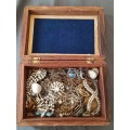 !!! Crazy R1 start !!! Wooden jewelry box with cosmetic jewelry