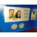 **BRAND NEW SEALED IN THE BOX**DIGITECH 3.5` HANDS FREE COLOUR VIDEO INTERCOM-GRAB IT @ JUST R1299!