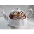 Royal Albert  -  Lady Hamilton  -  Tea Pot