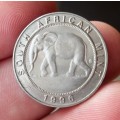 *CRAZY R1 START* 1996 SAM Coin World `Elephant` token - Great condition