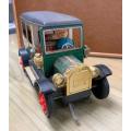 VTG Bandai 1906 Green Police Car Japan Battery Powered