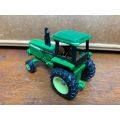 John Deere metal toy 7400 series tractor 3132U