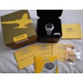 Original Breitling SuperOcean Automatic - Pristine condition - Complete box and paperwork