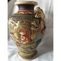 WOW !!! STUNNING ANTIQUE SATSUMA WARE RIGHT HANDED VASE