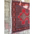 STUNNING HAND MADE BOKHARA PERSIAN CARPET IN EXCELLENT CONDITION