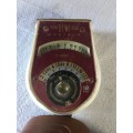 VINTAGE BEWI AMATEUR LIGHT METER IN A LEATHER CASE AND WORKING