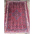 GORGEOUS HAND KNOTTED PERSIAN CARPET IN EXCELLENT CONDITION