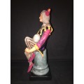 CLEARANCE !!!  LARGE RARE ROYAL DOULTON FIGURINE " THE JESTER HN 2016 " 24cm TALL - 1949 - 1997