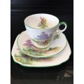 Wow!!! Ultra Rare c1940s "MEADOWSIDE" Fine Bone Bell China Tea cup & Saucer & scalloped side plate