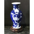 Beautiful Vintage Chinese Zhongguo Jingdezhen Zhi (China Jingdezhen) Blue Prunus Vase 18 cm