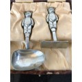 GORGEOUS BOXED SET OF BABY FEEDING SPOON AND PUSHER MARKED BCM / PRIAUR EPNS - 1920's