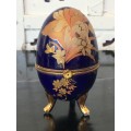 Luster Cobalt Blue,Peach and Gold Enamels Painted Tripod Trinket Egg With Brass Trimmings