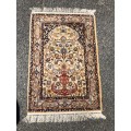 STUNNING THICK PILE SILK FOUNDATION AND LAMBS WOOL KASHMIR RUG WITH SILK ENHANCEMENTS