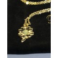 WOW!!! PATRICIUS CLOVER 18ct GOLD PLATED CHAIN WITH GREEN ADVENTURINE PENDANT - No 157