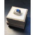 GORGEOUS CHUNKY SILVER AND BLUE CZ CELTIC CROSS DESIGNER FASHION RING - SIZE N 1/2 - WEIGHS 3.97g
