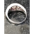 WOW !!! STUNNING STERLING SILVER DRESS RING WITH  MULTIPLE CZ - 3.66g - SIZE Q