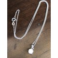 WOW !!! STUNNING STERLING SILVER NECKLACE WITH A CZ PENDANT - 1.90g