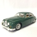 Maisto 1959 Jaguar Mark II model car - scale 1/18