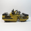 Joal Caterpillar CB-534 roller vibratory compactor construction model - Scale 1/50