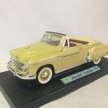 Mira 1950 Chevrolet Styleline model car - Scale 1/18 - hood ornament broken