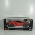 Bburago Lamborghini Aventador LP700-4 model car in box - Scale 1/18