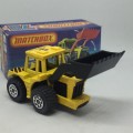 1976 Matchbox 75 series superfast #29-C Caterpillar tractor shovel - mint boxed