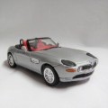 NewRy BMW Z8 die-cast model car - Scale 1/43
