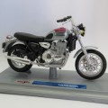 Maisto Triumph Thunderbird die-cast motorcycle - Scale 1/18 in box