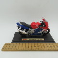 Maisto Honda CBR 600 F die-cast motorcycle - Scale 1/18 in box