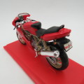 Maisto Ducati SuperSport 900 die-cast motorcycle - Scale 1/18 in box